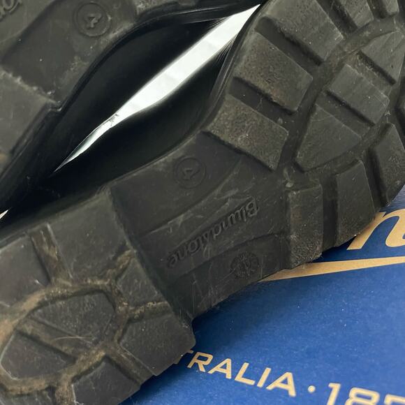 Blundstone Black Leather Checkered Side Chelsea Boots (7) - Picture 10 of 11